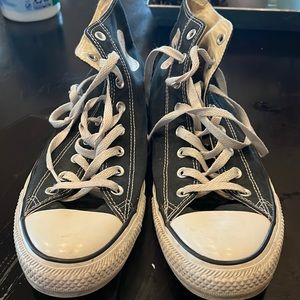 Black men’s converse